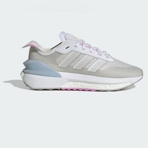 Adidas Avryn Boost Running Sneakers Women’s Size 8 NWT